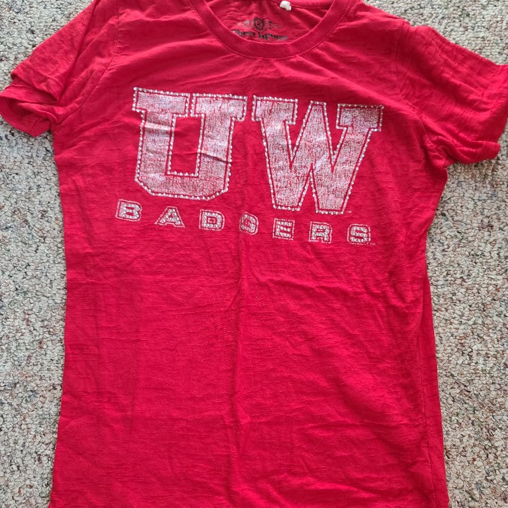 UW Madison three squares shirt size large